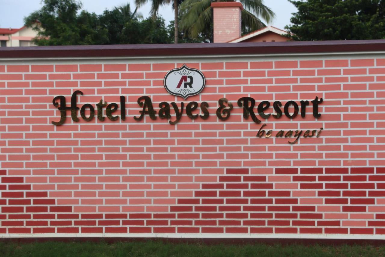 Hotel Aayes And Resort Shānti Niketan Extérieur photo