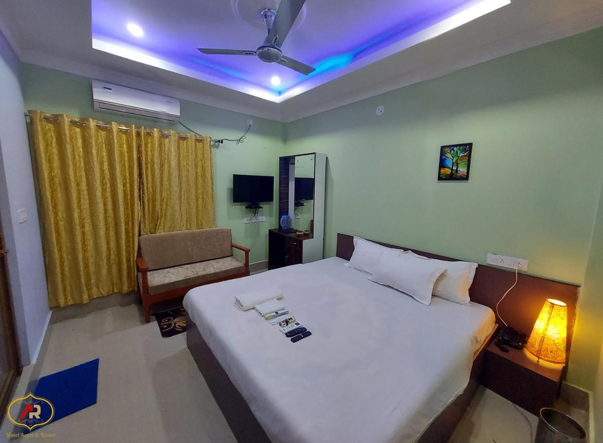 Hotel Aayes And Resort Shānti Niketan Extérieur photo